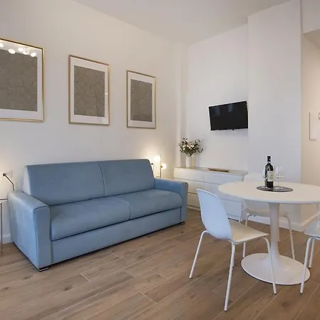 Appartamento Laru - 8 Minutes From The Duomo Milano