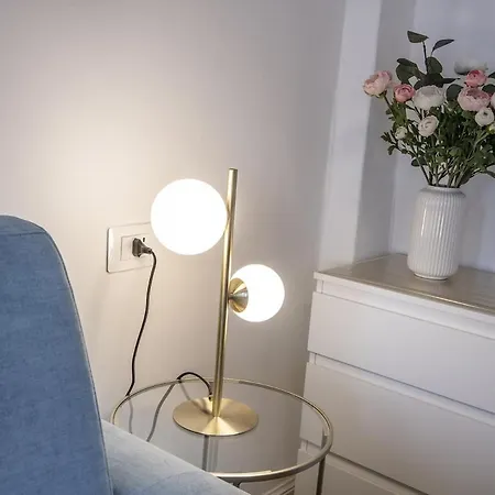 Apartamento Laru - 8 Minutes From The Duomo